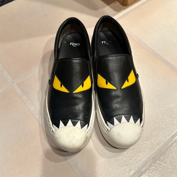 Fendi slip on monster shoes 9.5 - Picture 1 of 8